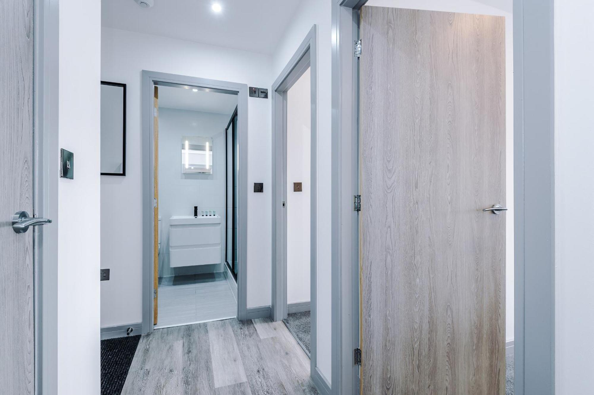 Charles House Serviced Apartments بريستون المظهر الخارجي الصورة