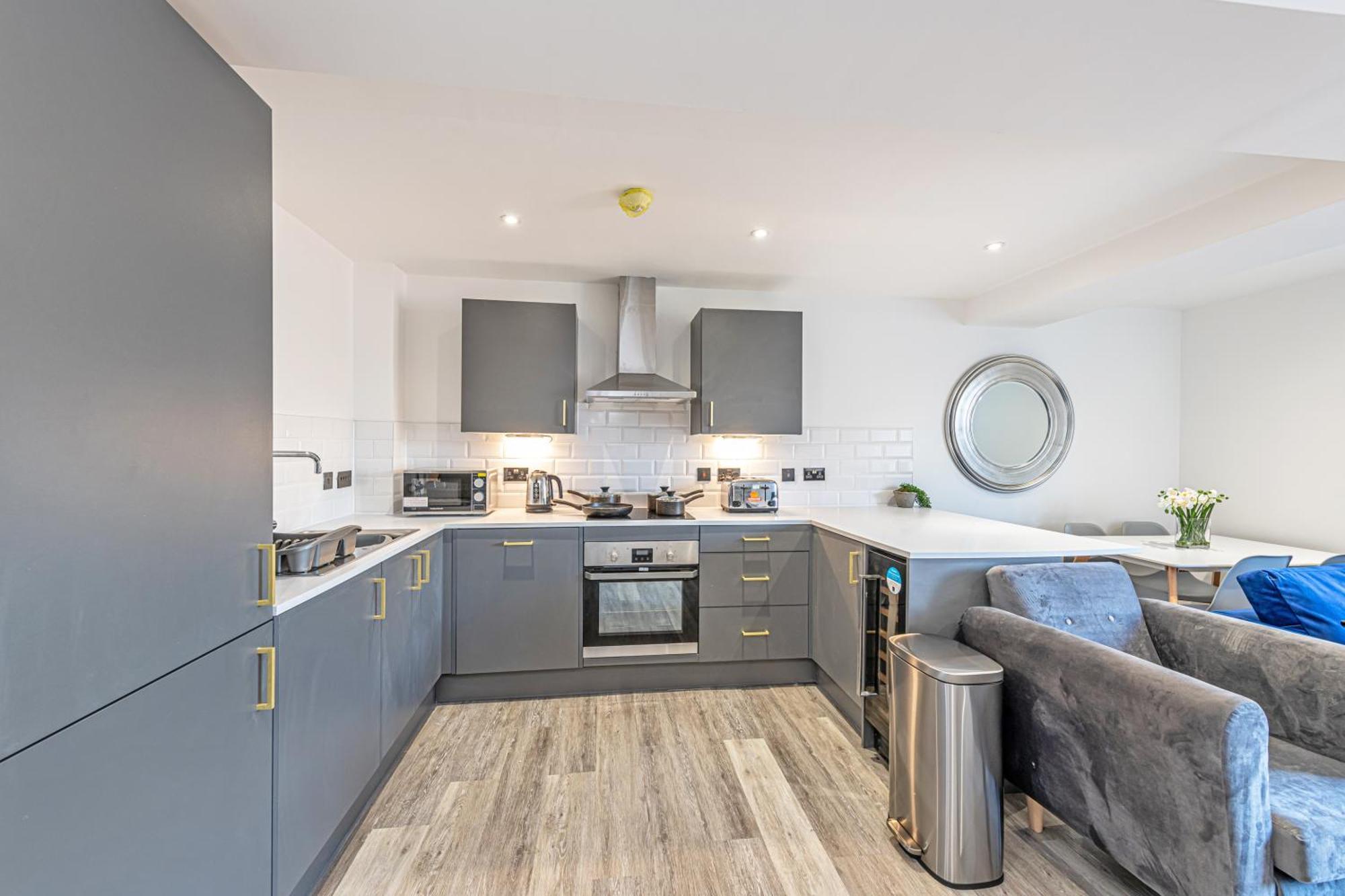 Charles House Serviced Apartments بريستون المظهر الخارجي الصورة